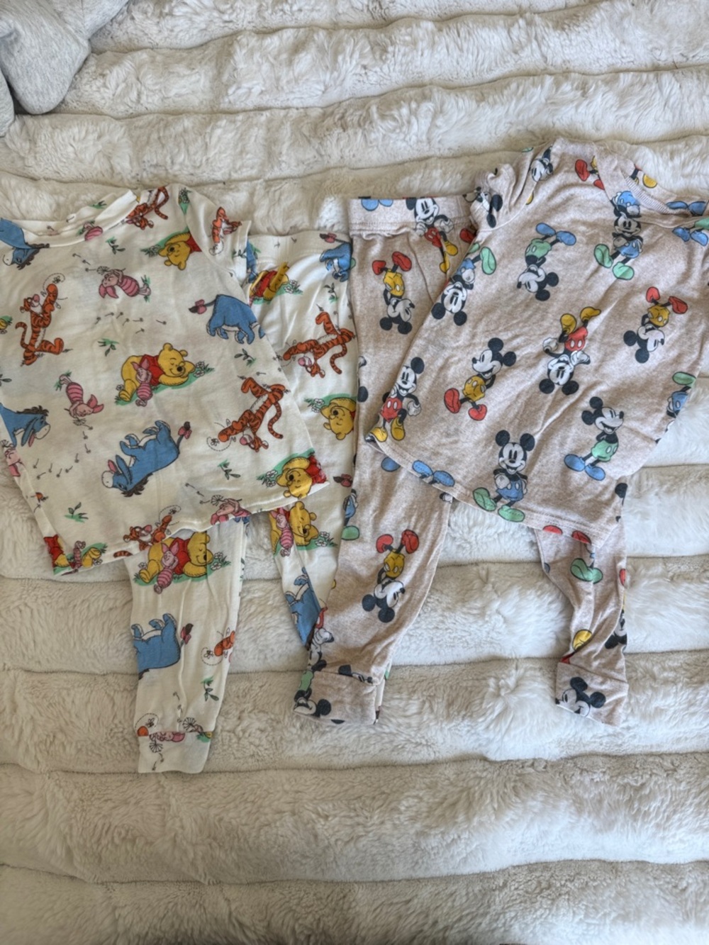 Disney Kids Pajama Set - Winnie the Pooh & Mickey Mouse Print - Multicolor